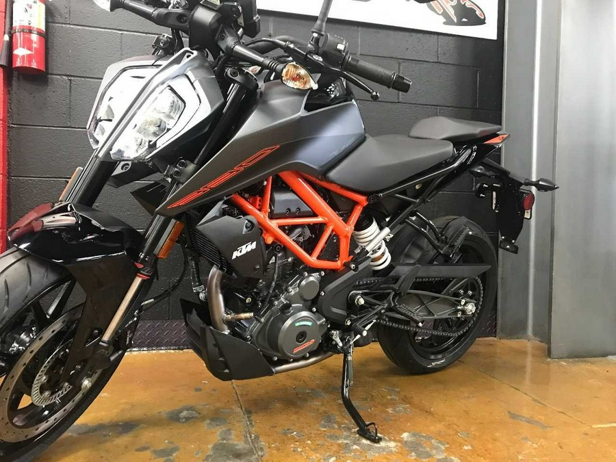 2023 KTM 390 DUKE