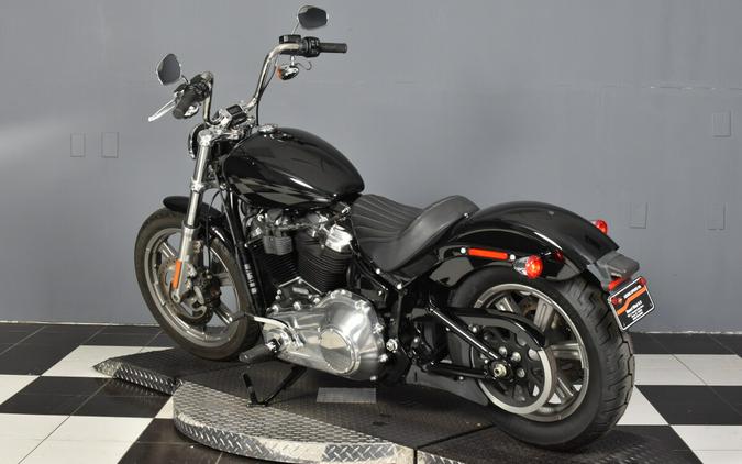 2022 Harley-Davidson Softail Standard