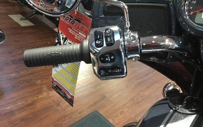 2025 Indian Motorcycle® Chieftain® Limited w/PowerBand Audio Blue Dusk