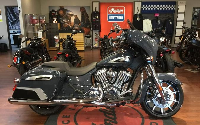 2025 Indian Motorcycle® Chieftain® Limited w/PowerBand Audio Blue Dusk