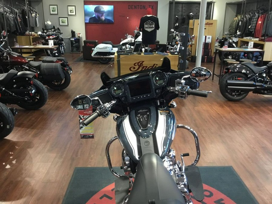 2025 Indian Motorcycle® Chieftain® Limited w/PowerBand Audio Blue Dusk