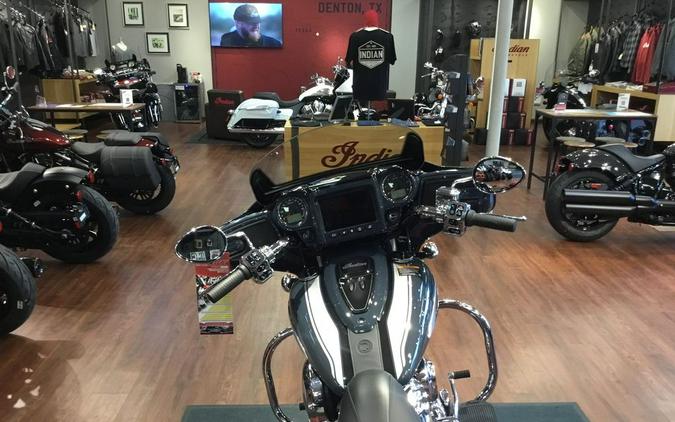 2025 Indian Motorcycle® Chieftain® Limited w/PowerBand Audio Blue Dusk