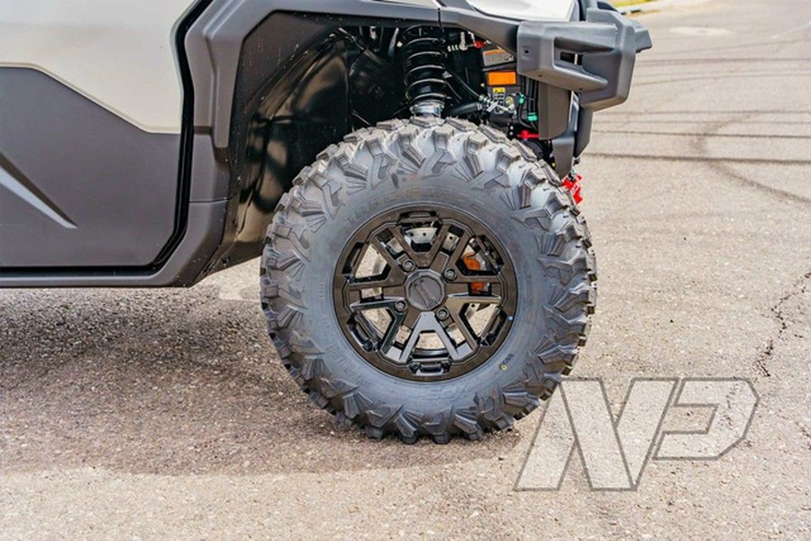 2026 Can-Am Defender MAX Limited HD11