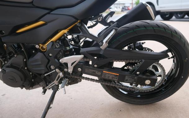 2026 KAWASAKI Z650S ABS