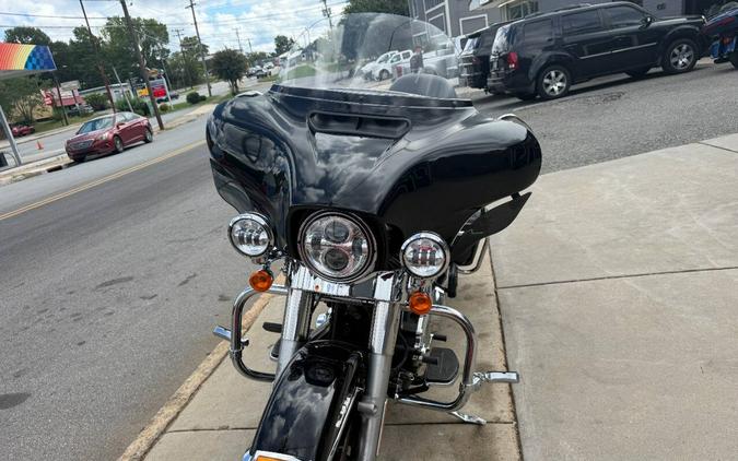 2015 Harley-Davidson Ultra Classic FLHTCU
