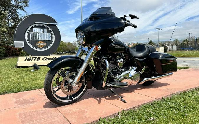 2018 Harley-Davidson® FLHX - Street Glide®