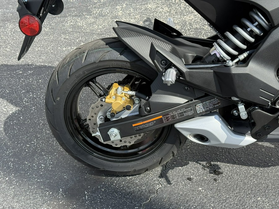 2026 Kawasaki Z125 PRO Pearl Lava Orange - 34879T