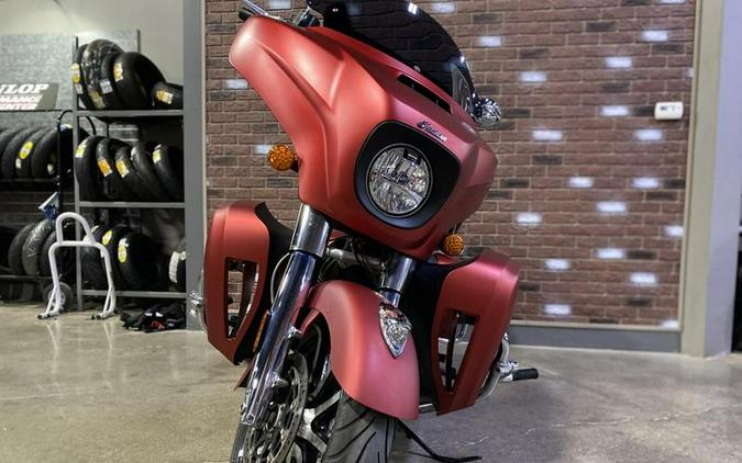 2020 Indian Motorcycle® Roadmaster® Dark Horse® Ruby Smoke