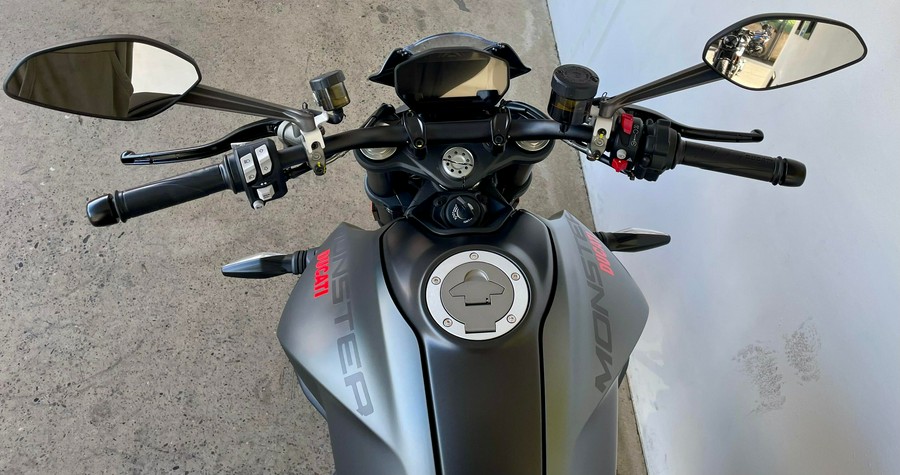 2025 Ducati MONSTER PLUS