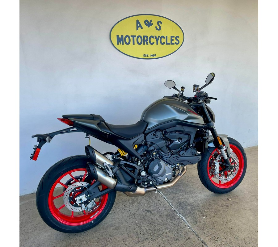 2025 Ducati MONSTER PLUS