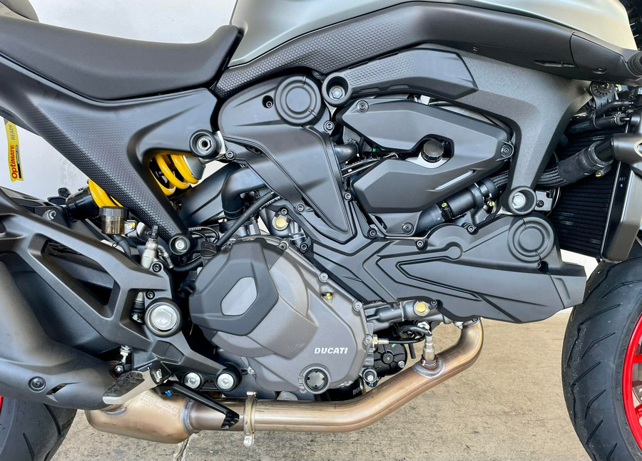 2025 Ducati MONSTER PLUS