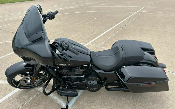 2024 Harley-Davidson Street Glide® Vivid Black