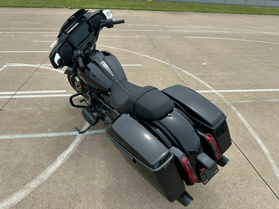 2024 Harley-Davidson Street Glide® Vivid Black