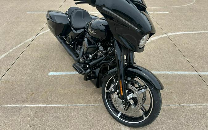 2024 Harley-Davidson Street Glide® Vivid Black