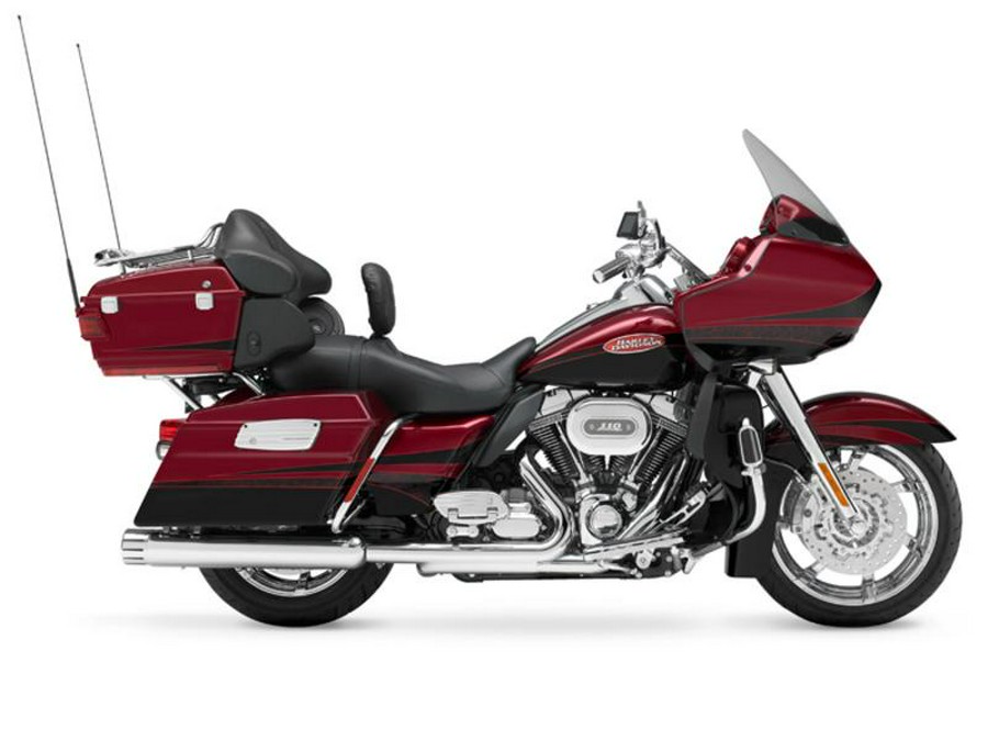 2011 Harley-Davidson® FLTRUSE - CVO™ Road Glide® Ultra