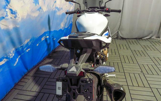 2022 BMW S 1000 R Light WhiteM Motorsport