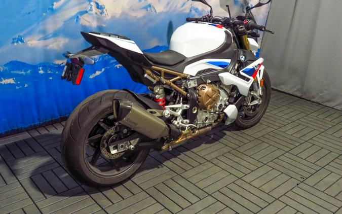 2022 BMW S 1000 R Light WhiteM Motorsport