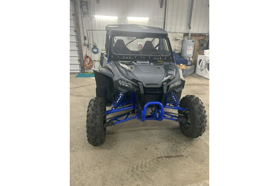 2021 TALON 1000R FOX LIVE VALVE - Honda