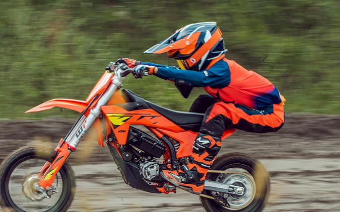 2027 KTM SX-E 5 - 031714