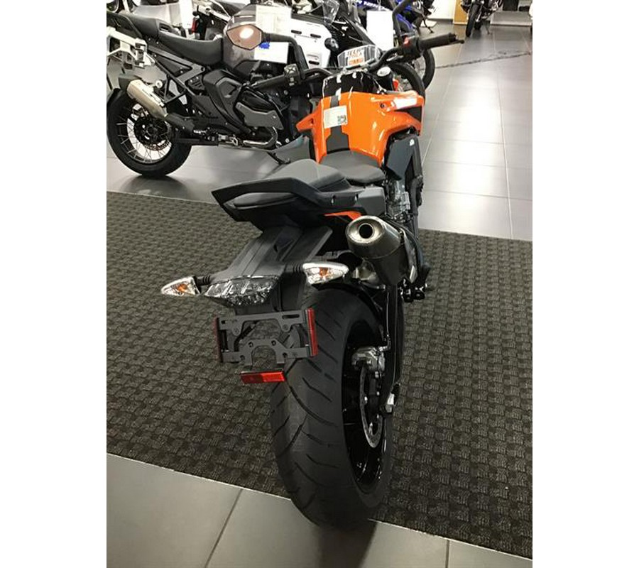 2024 KTM 790 Duke