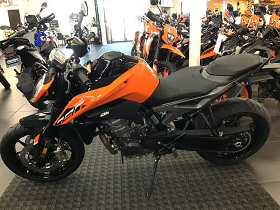 2024 KTM 790 Duke
