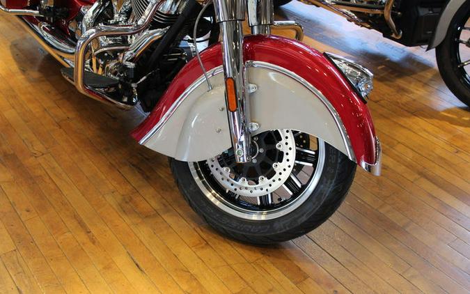 2026 Indian Motorcycle® Springfield® Sunset Red Metallic / Silver Quartz Metallic