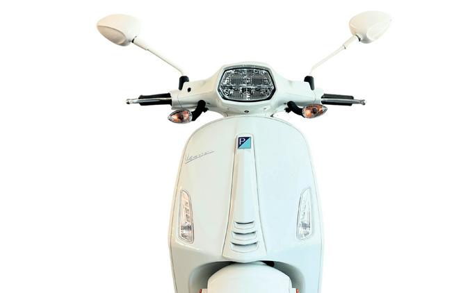 2023 Vespa Sprint 150 S 'Summer' w/ $250 Pony Gift Card!*