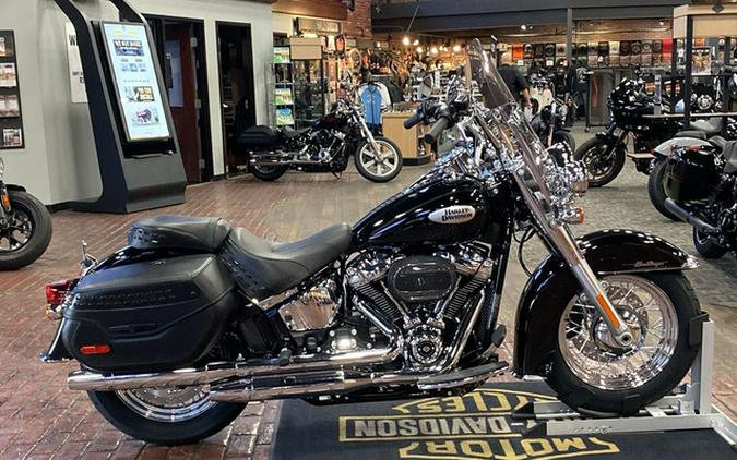 2024 Harley-Davidson Softail FLHCS - Heritage Classic