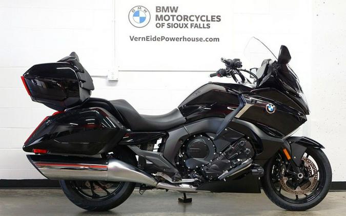 2022 BMW K 1600 Grand America Black Storm Metallic