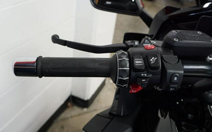 2022 BMW K 1600 Grand America Black Storm Metallic