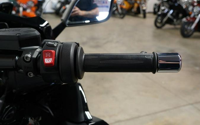 2022 BMW K 1600 Grand America Black Storm Metallic
