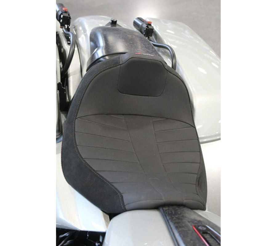 2025 Harley-Davidson FLTRXSTSE - CVO Road Glide ST