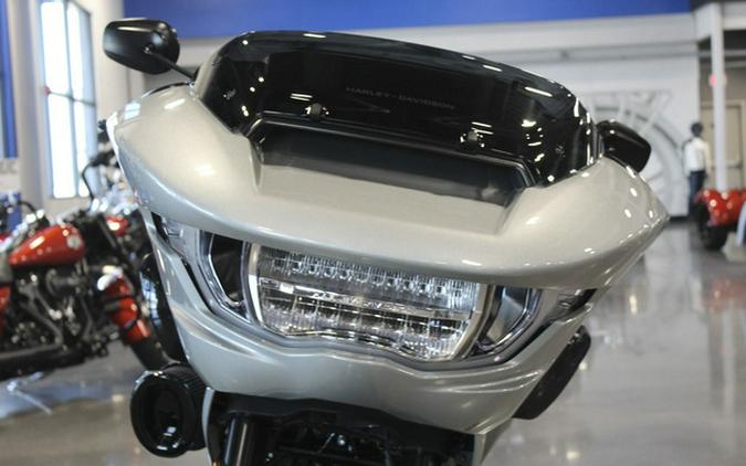 2025 Harley-Davidson FLTRXSTSE - CVO Road Glide ST