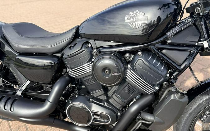 RH975 2026 Nightster®