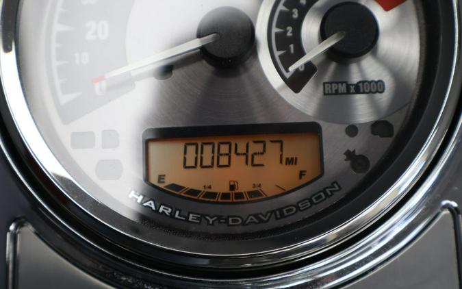 2014 Harley-Davidson® Road King® Billet Silver