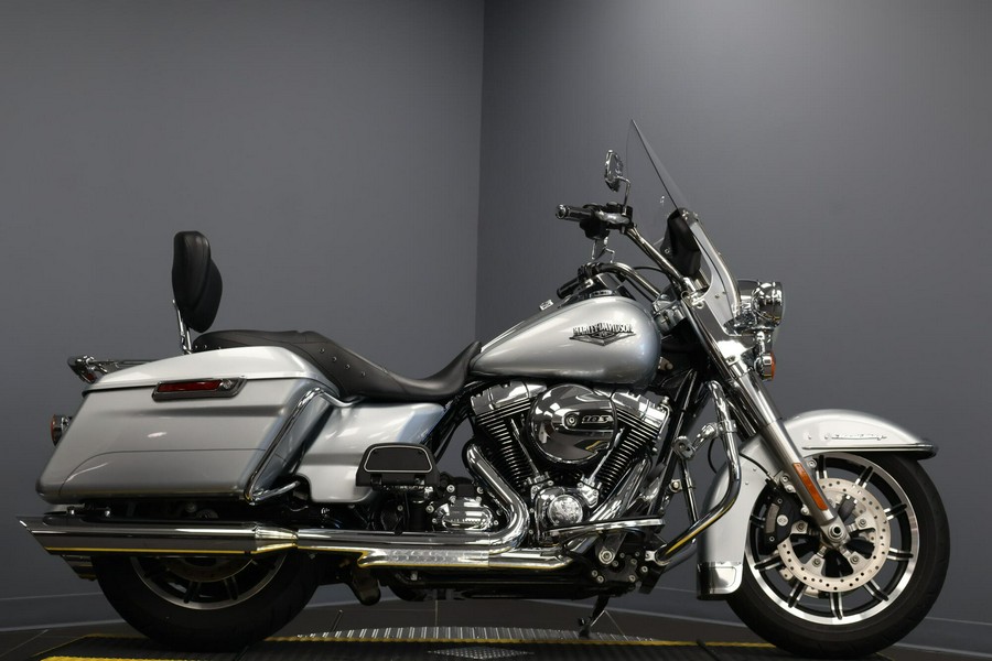 2014 Harley-Davidson® Road King® Billet Silver