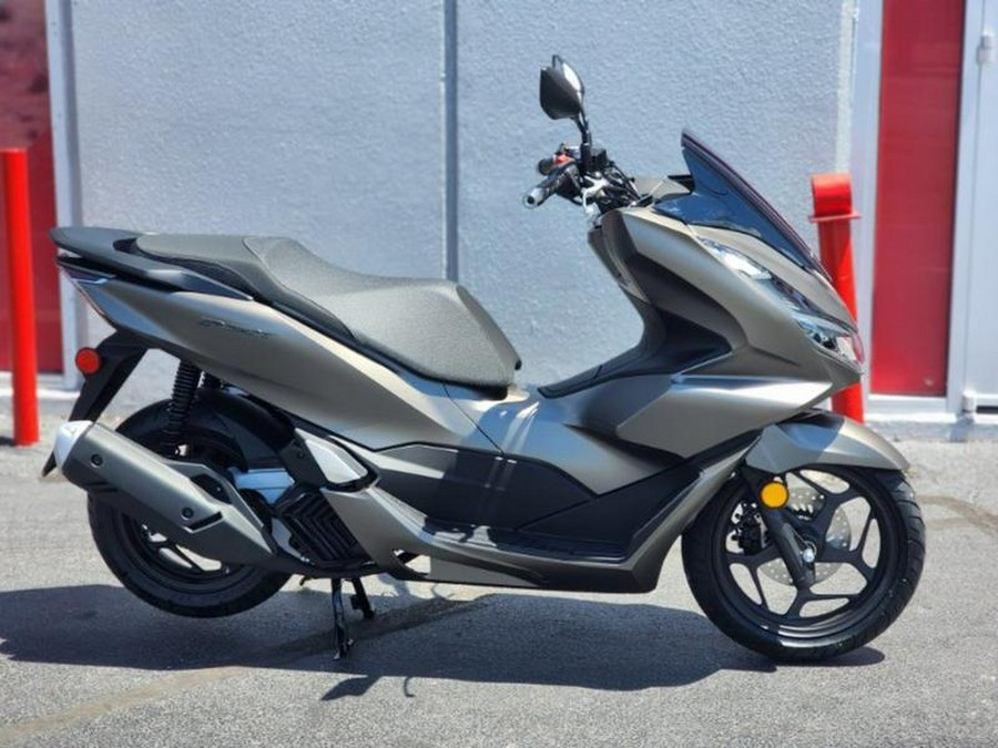 2023 Honda® PCX