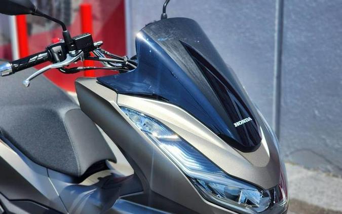 2023 Honda® PCX