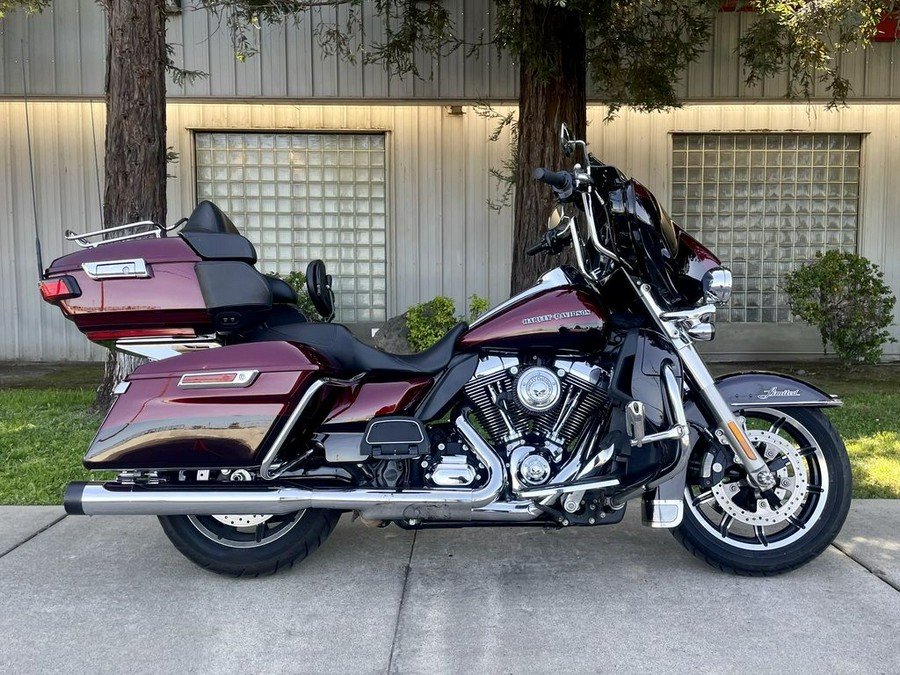 2014 Harley-Davidson® FLHTK - Electra Glide® Ultra Limited