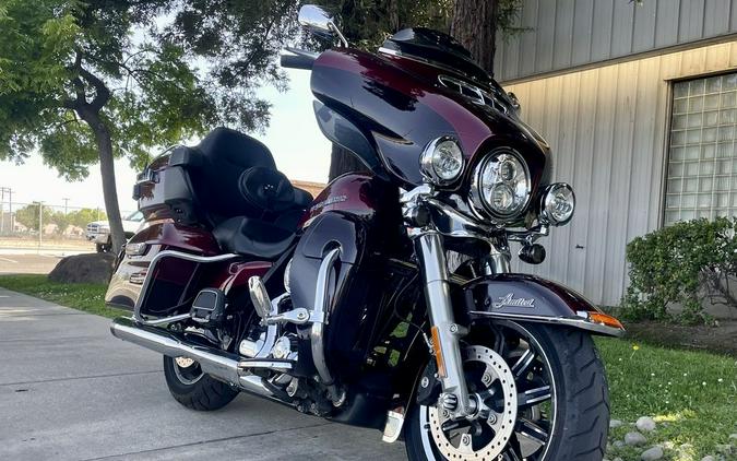 2014 Harley-Davidson® FLHTK - Electra Glide® Ultra Limited