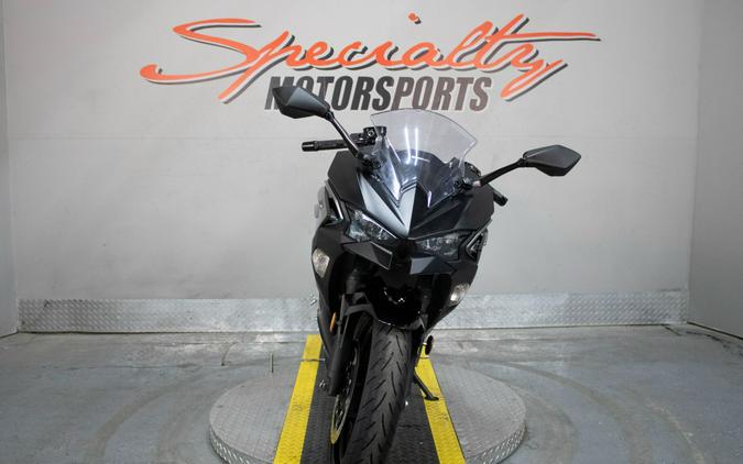 2025 Kawasaki Ninja 500 ABS