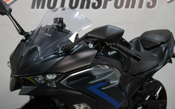 2025 Kawasaki Ninja 500 ABS