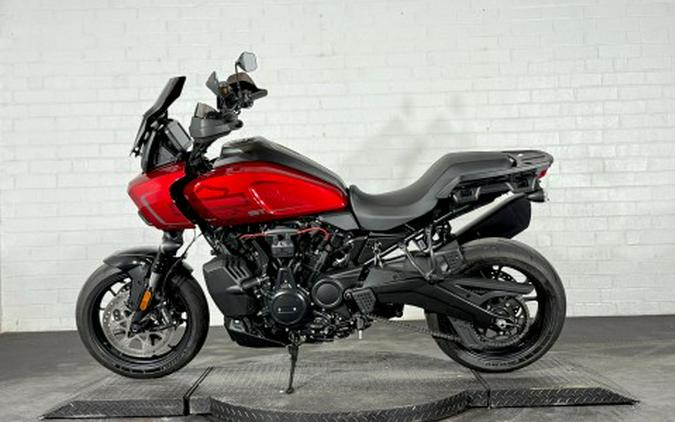 2025 Harley-Davidson Pan America® 1250 ST