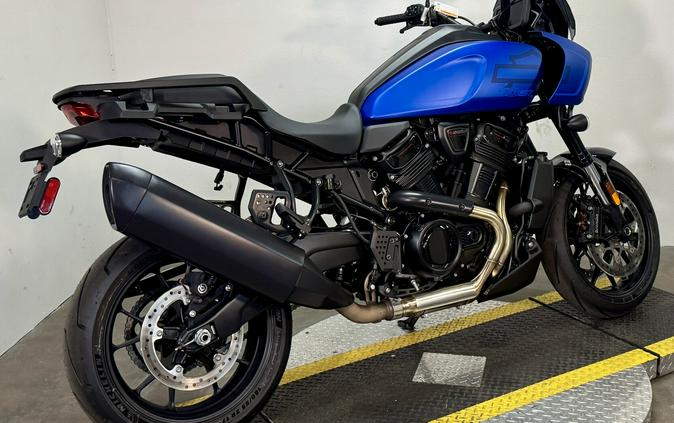 RA1250ST 2026 Pan America® 1250 ST