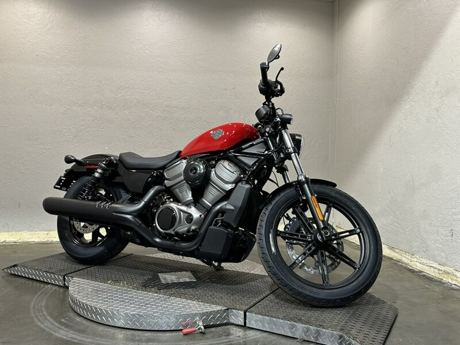 Harley-Davidson Nightster™ 2023 RH975 933379DT REDLINE RED