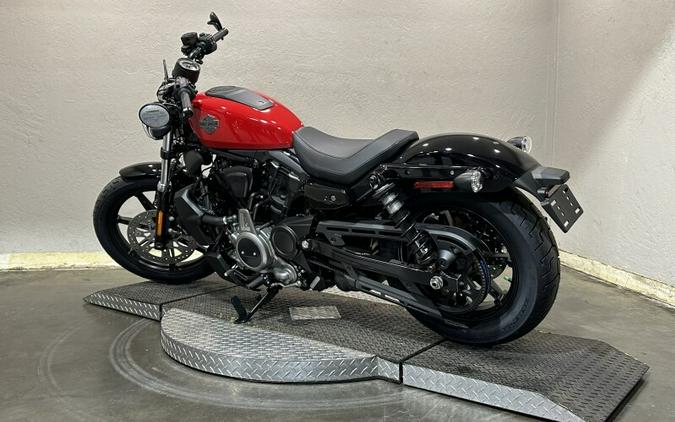 Harley-Davidson Nightster™ 2023 RH975 933379DT REDLINE RED