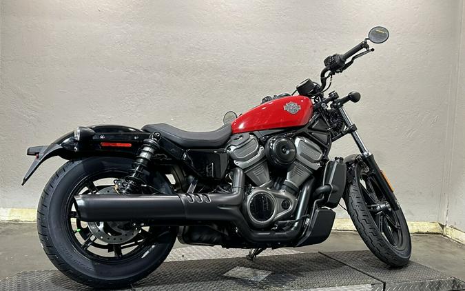 Harley-Davidson Nightster™ 2023 RH975 933379DT REDLINE RED