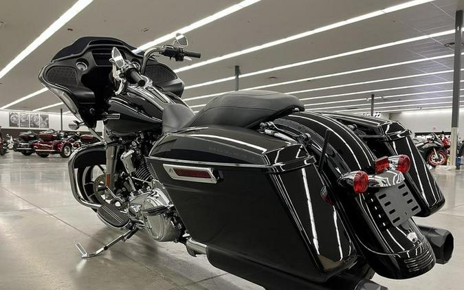 2022 Harley-Davidson® FLTRX - Road Glide®