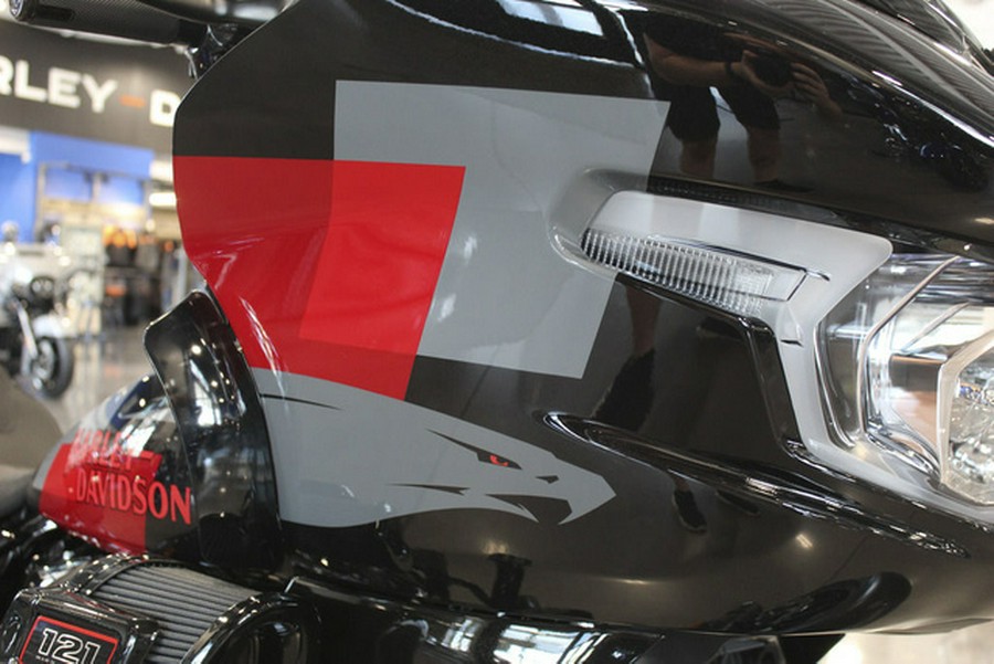 2025 Harley-Davidson FLTRXSTSE - CVO Road Glide ST