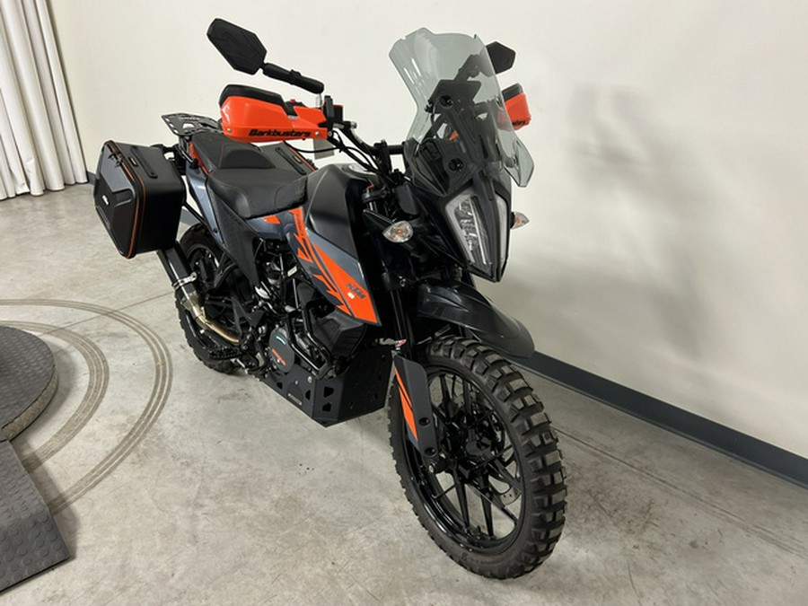 2022 KTM Adventure 390